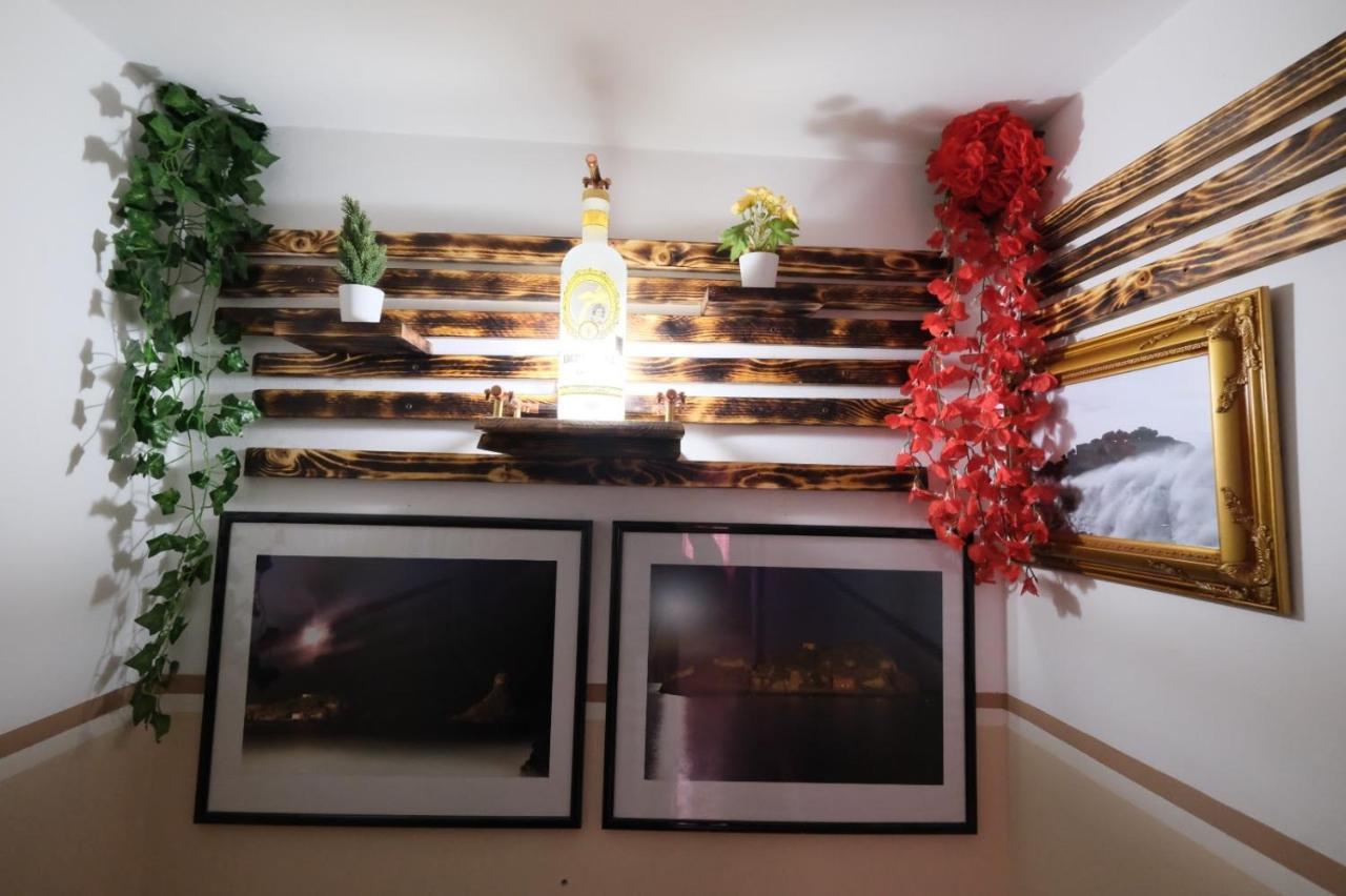 Il Vecchio Bastione Villa Aci Castello Bagian luar foto
